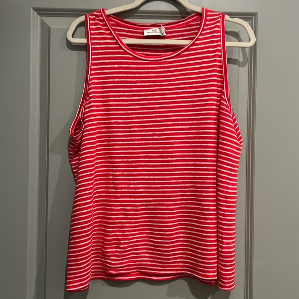 Vineyard vines striped tank